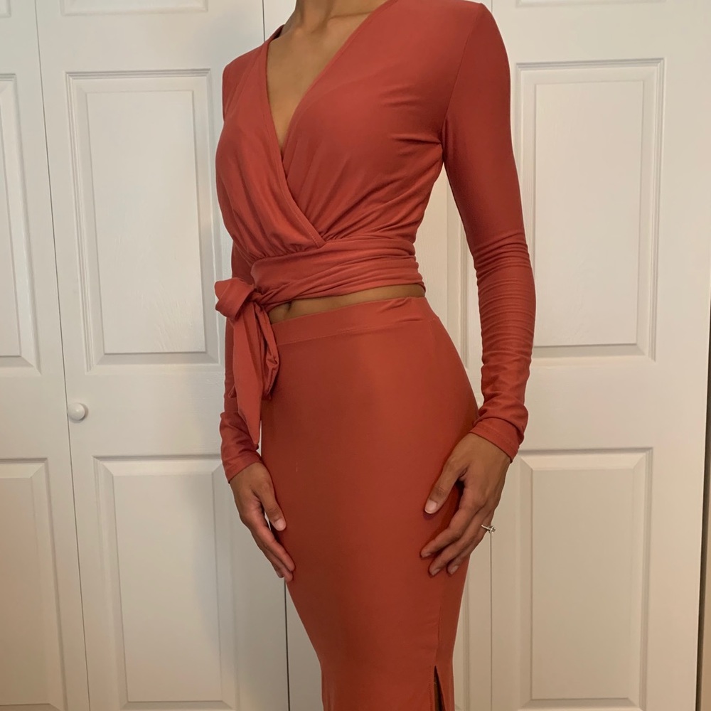 Fashion Nova 2-piece set